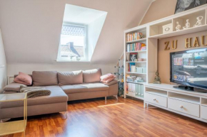 ID 6410 | Private Apartment